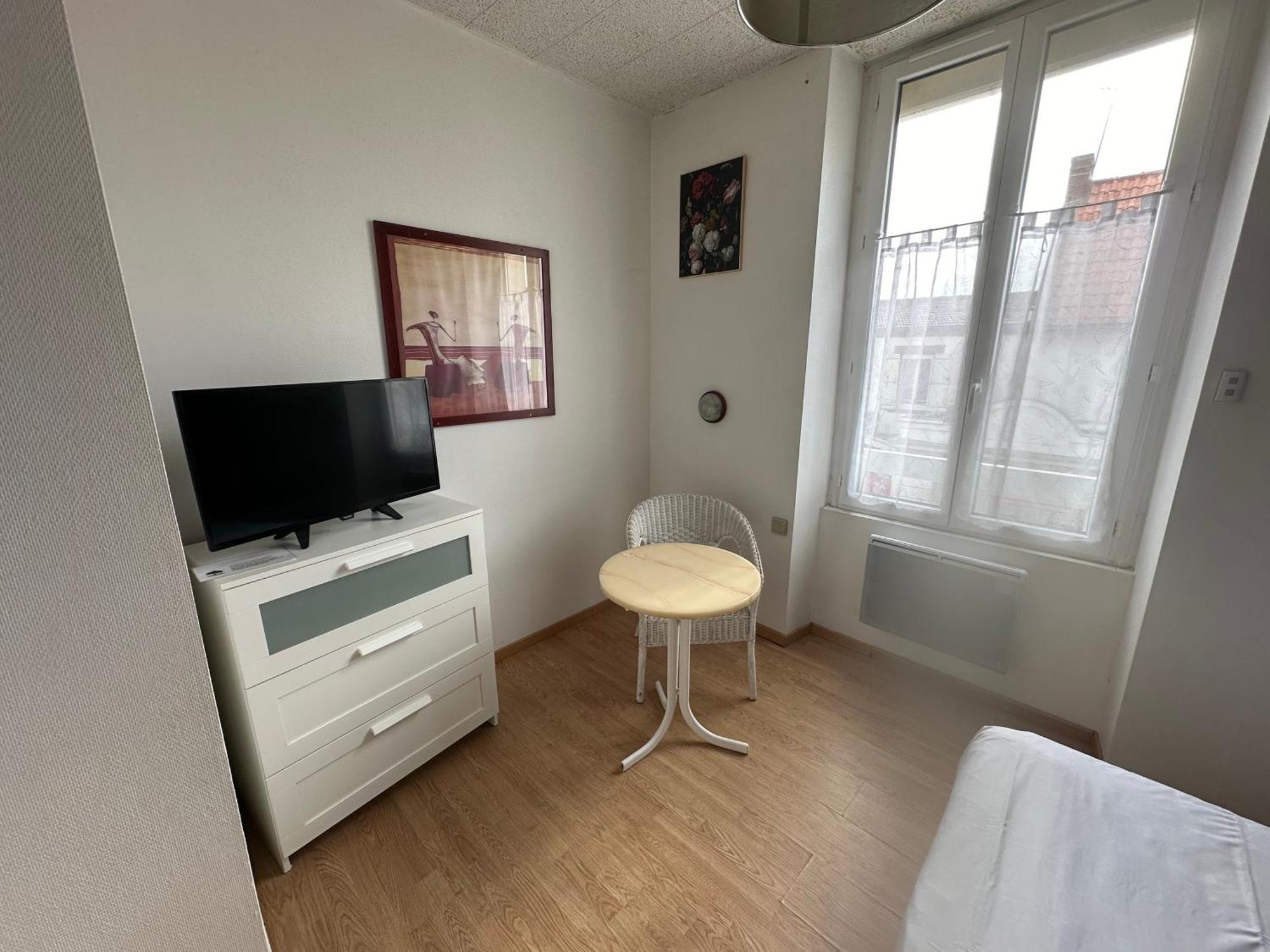Hotel De Nantes La Bernerie-en-Retz Bagian luar foto