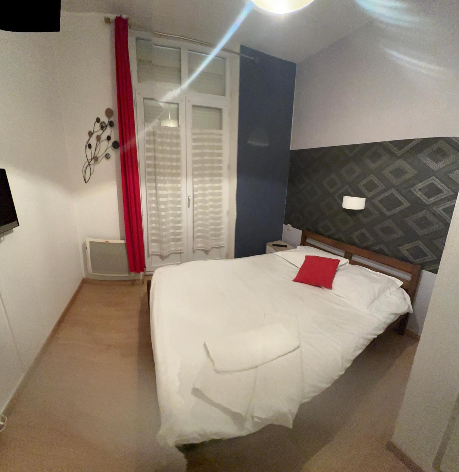 Hotel De Nantes La Bernerie-en-Retz Bagian luar foto